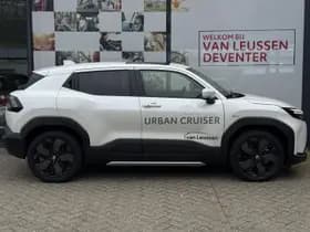 Toyota Urban cruiser thumbnail 10