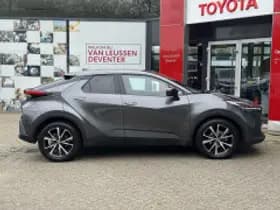 Toyota C hr thumbnail 3