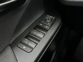 Toyota C hr thumbnail 21