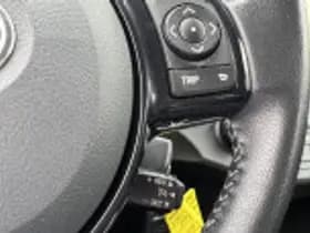 Toyota Yaris thumbnail 43