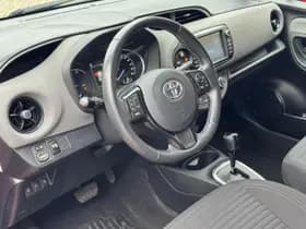 Toyota Yaris thumbnail 10