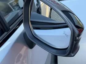 Toyota C hr thumbnail 18