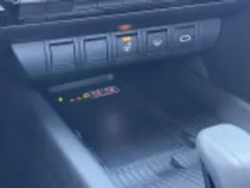 Toyota C hr thumbnail 50