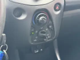 Toyota Aygo thumbnail 23