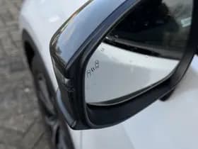 Toyota C hr thumbnail 23