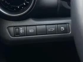 Toyota C hr thumbnail 24
