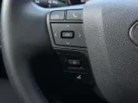 Toyota C hr thumbnail 39