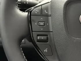 Toyota C hr thumbnail 18