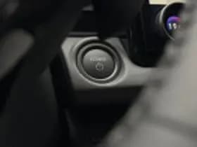 Toyota C hr thumbnail 33