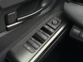 Toyota C hr thumbnail 40