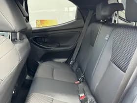 Toyota Yaris thumbnail 16