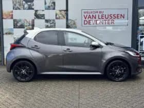 Toyota Yaris thumbnail 3