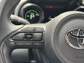 Toyota Yaris thumbnail 24