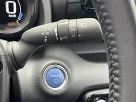 Toyota Yaris thumbnail 30
