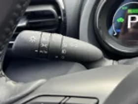 Toyota Yaris thumbnail 59