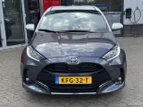 Toyota Yaris thumbnail 64