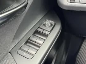 Toyota C hr thumbnail 23