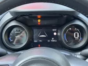Toyota Yaris Cross thumbnail 16