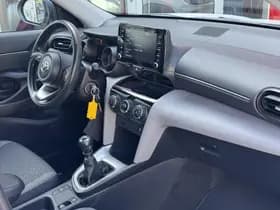 Toyota Yaris Cross thumbnail 60