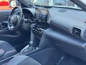 Toyota Yaris Cross thumbnail 4