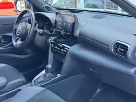 Toyota Yaris Cross thumbnail 10