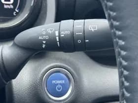 Toyota Yaris thumbnail 25