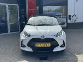 Toyota Yaris thumbnail 8