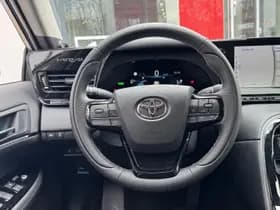 Toyota Mirai thumbnail 11