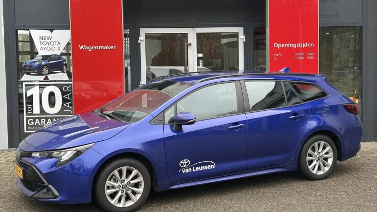 Toyota Corolla — foto 1