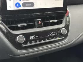 Toyota Corolla thumbnail 18