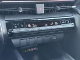 Toyota C hr thumbnail 41