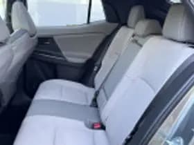 Toyota C hr thumbnail 40
