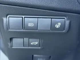 Toyota Corolla thumbnail 25