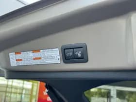 Toyota Corolla thumbnail 32