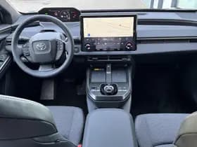 Toyota bZ4X thumbnail 54