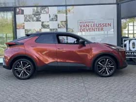 Toyota C hr thumbnail 9