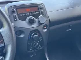 Toyota Aygo thumbnail 13