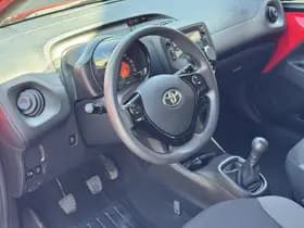 Toyota Aygo thumbnail 50