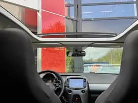 Toyota Aygo thumbnail 18