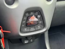 Toyota Aygo thumbnail 21