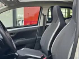 Toyota Aygo thumbnail 40