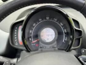Toyota Aygo thumbnail 44