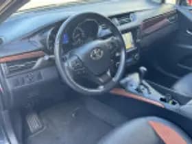 Toyota Avensis thumbnail 39