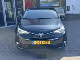 Toyota Avensis thumbnail 8