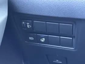 Toyota Yaris thumbnail 26