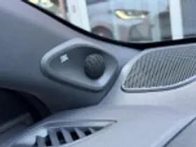 Toyota Yaris thumbnail 55