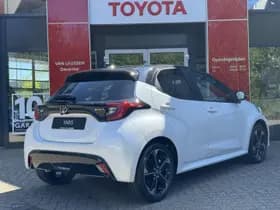 Toyota Yaris thumbnail 9