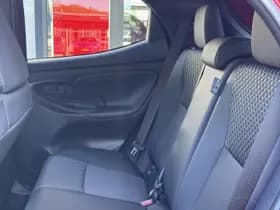 Toyota Yaris thumbnail 15