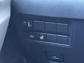 Toyota Yaris thumbnail 17