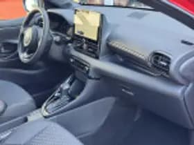 Toyota Yaris thumbnail 35